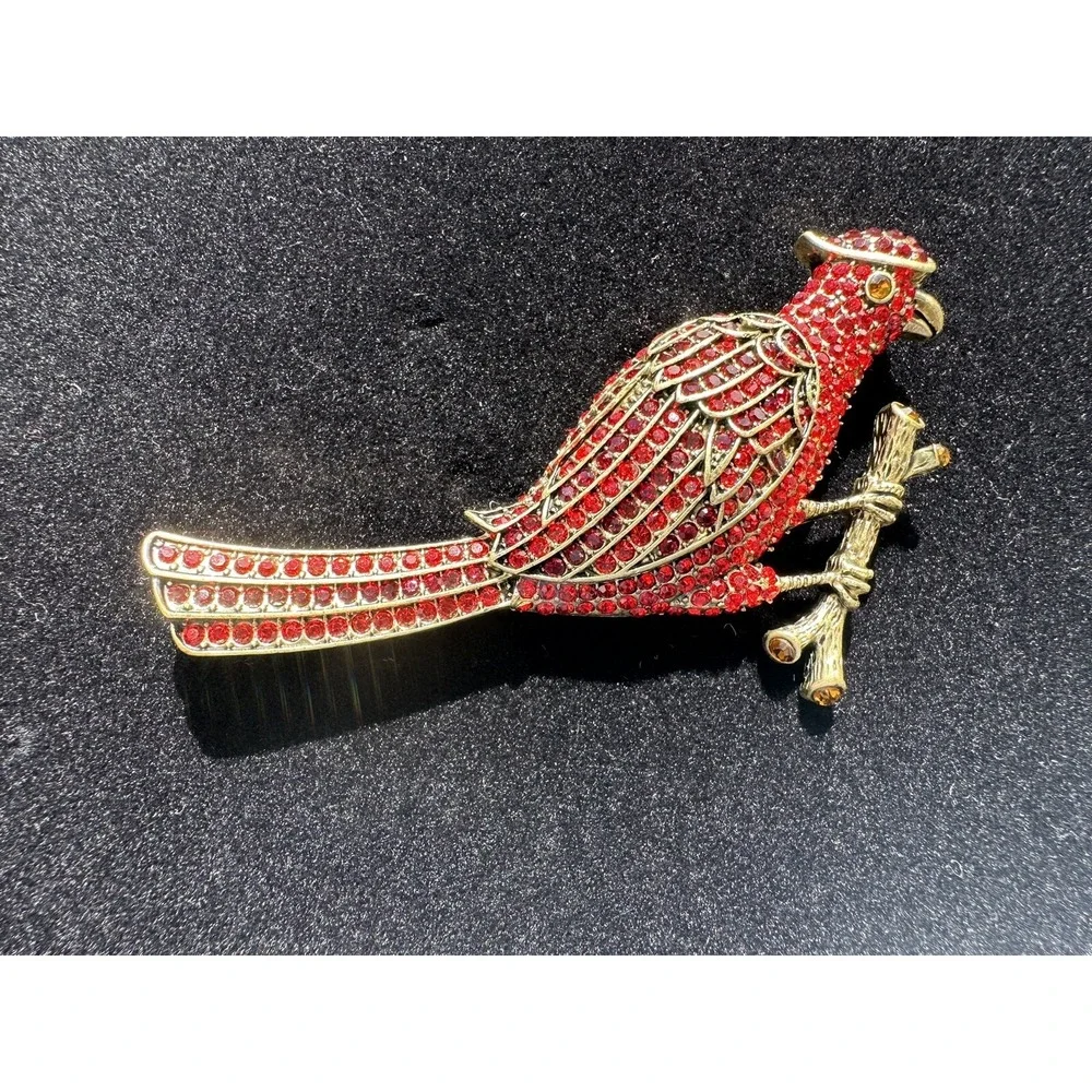 New HEIDI DAUS Cardinal BIRD PIN SIAM Red‎ COLOR